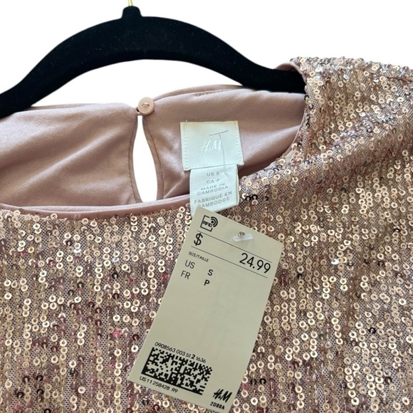 NWT H&M Rosegold Sequin Top Size Small (S) - Picture 3 of 9